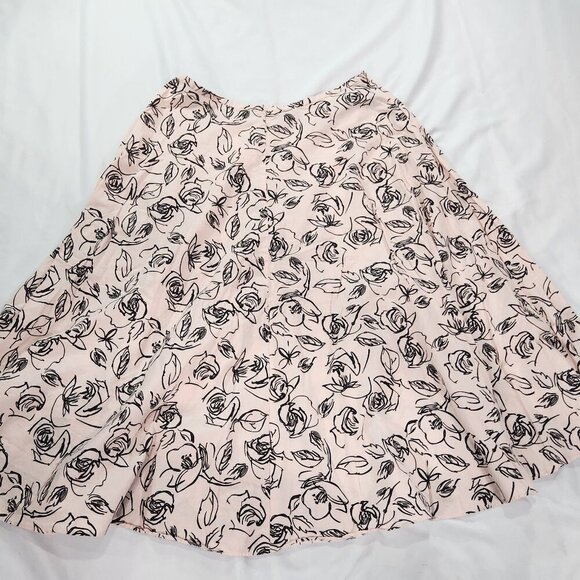 Emma James 12 Petite Skirt Pale Pink Black White Floral A-Line   Lot B - Picture 1 of 4